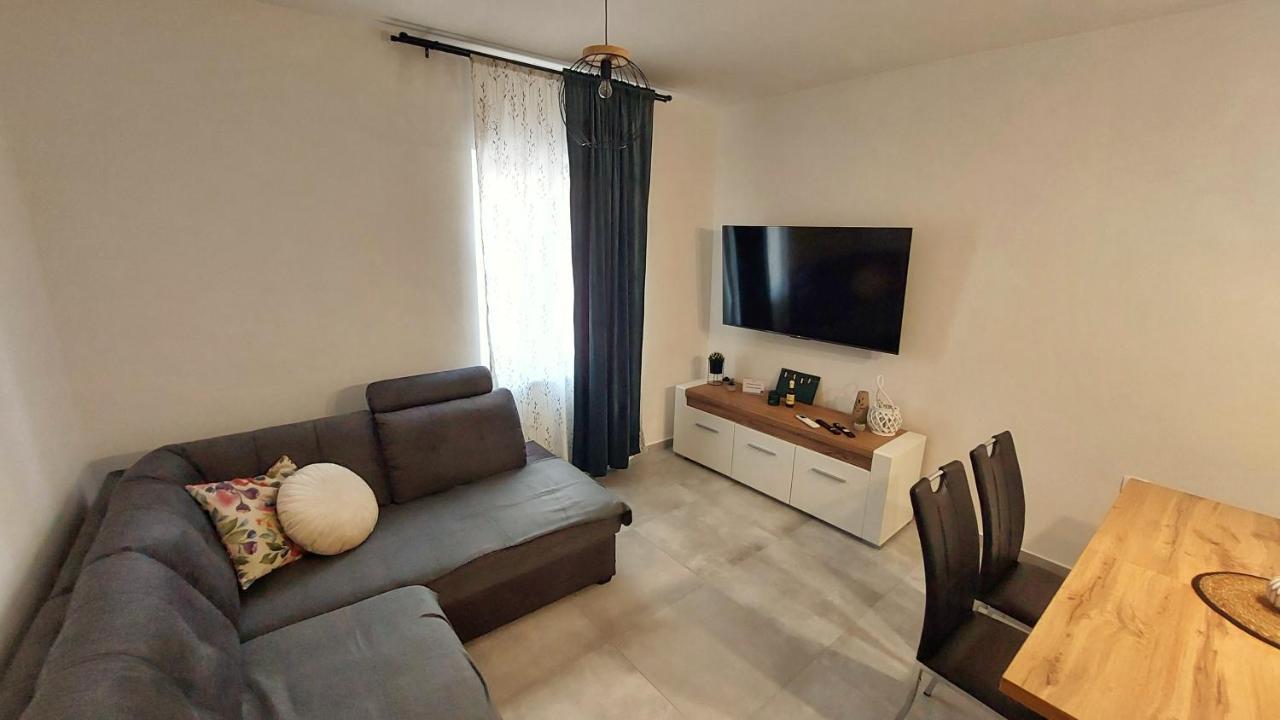 Apartman Zengg Экстерьер фото